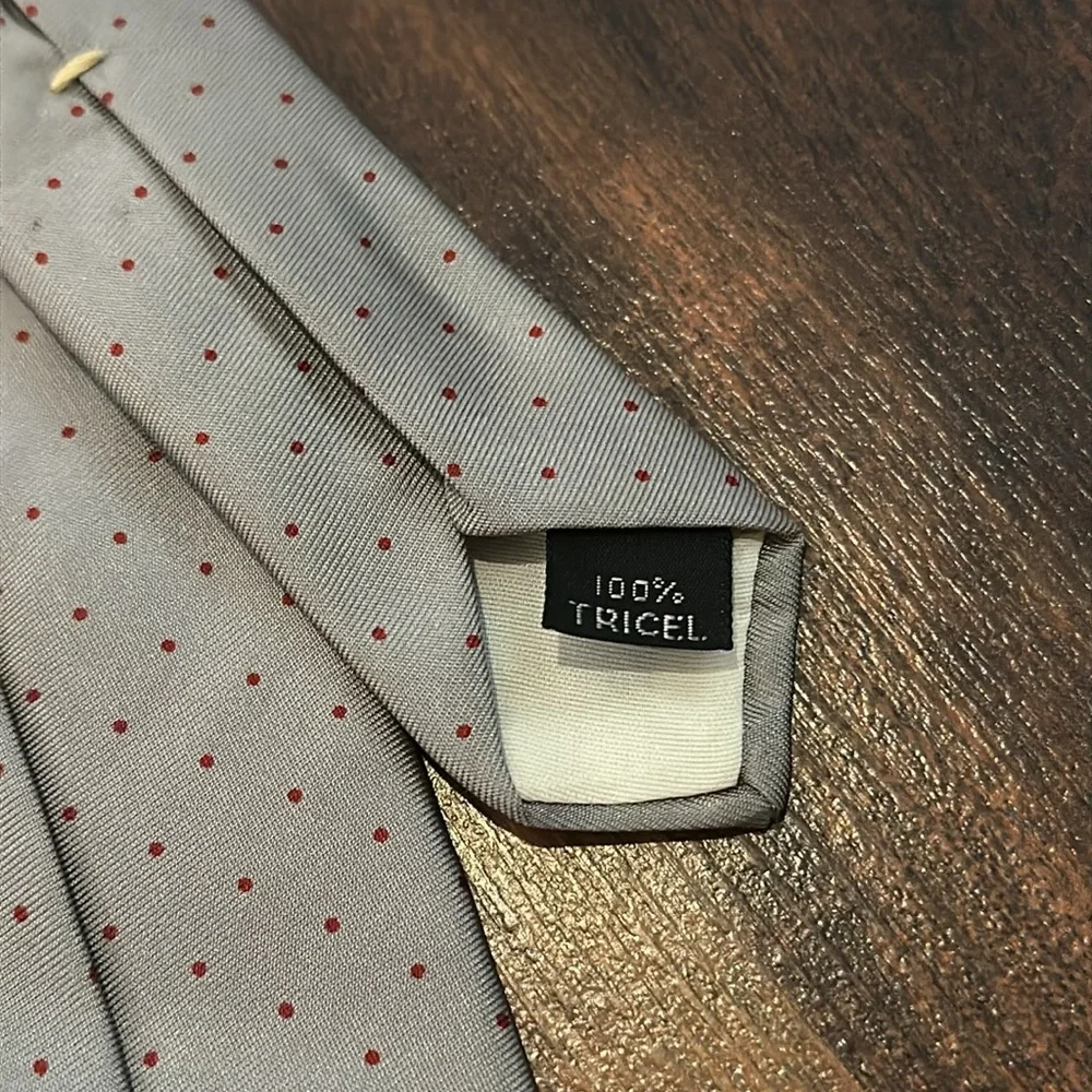 Clear Creek 100% Tricel Tie, Gray with Red Polka Dots